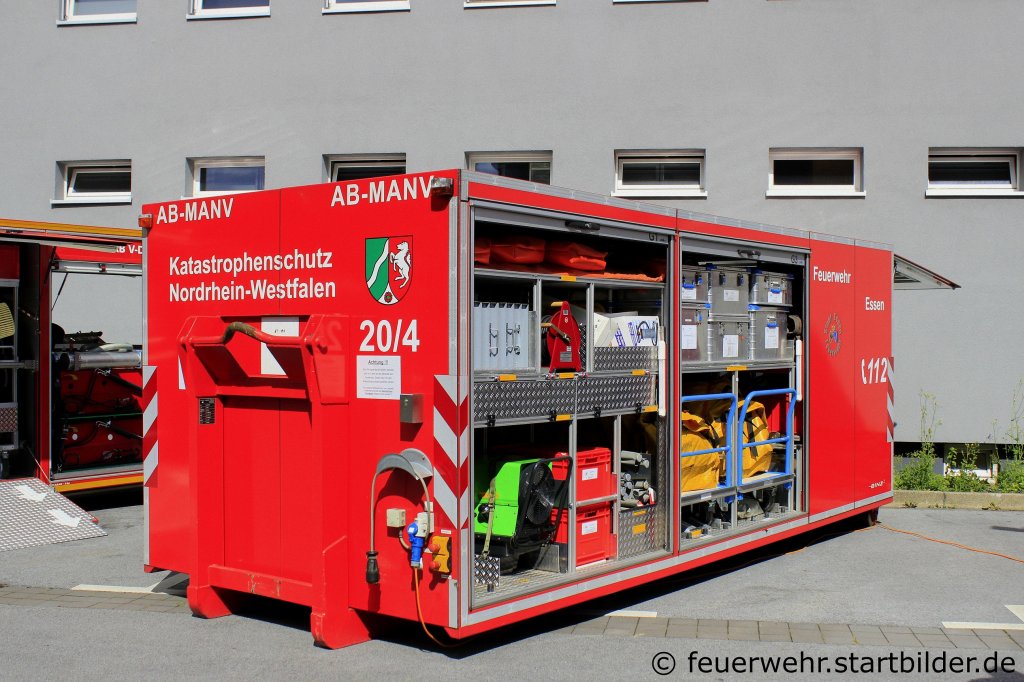 AB-MANV der Feuerwehr Essen.
Aufgenommen beim Tdot der BF Essen, 25.8.2012.