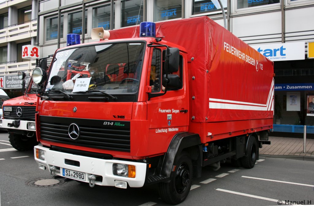 Feuerwehr Siegen
SI 2980
GW-Technik
DB 814
Aufgenommen beim NRW Tag in Siegen am, 18.9.2010.

