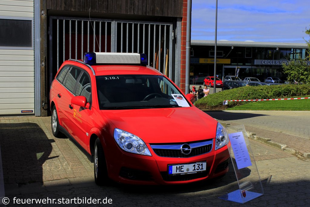 Kdow (Florian Mettmann 3/10/1) der Feuerwehr Heiligenhaus.
Aufgenommen am 8.9.2012.