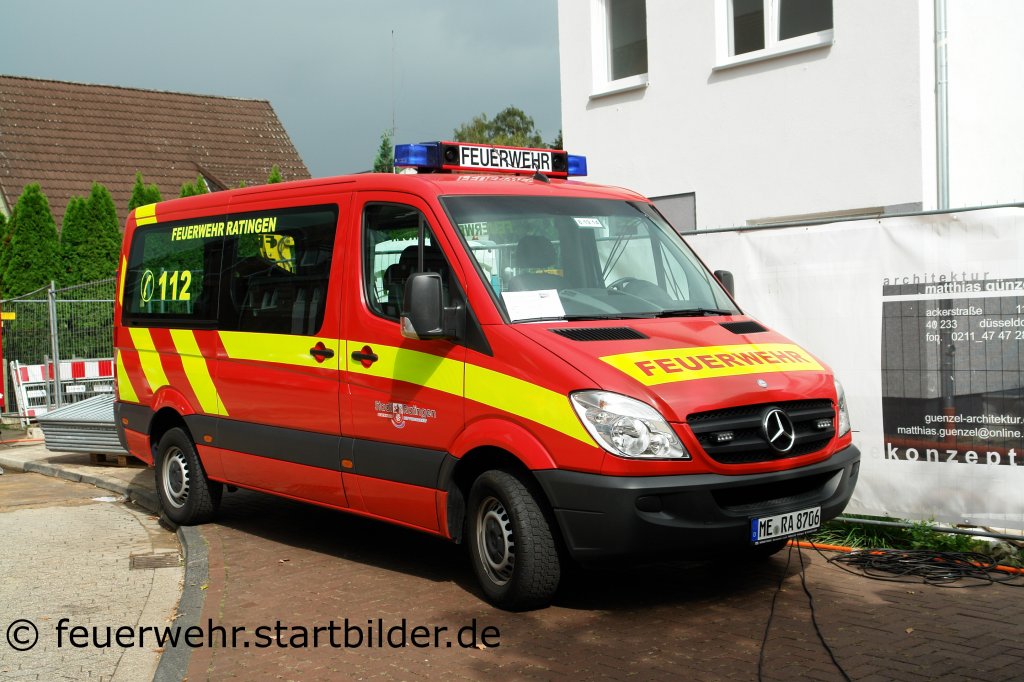 MTW 8/19/14 der Feuerwehr Ratingen Lintorf.
Aufgenommen bei einen Stadtfest in Ratingen Lintorf 4.9.2011.