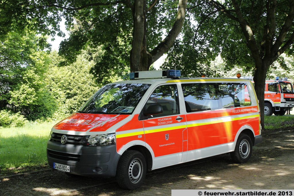 MTW (D US 8014) der Feuerwehr D�sseldorf.
Aufgenommen beim Feuerwehrfest 20 Jahre JF Wittlaer, 19.5.2013.