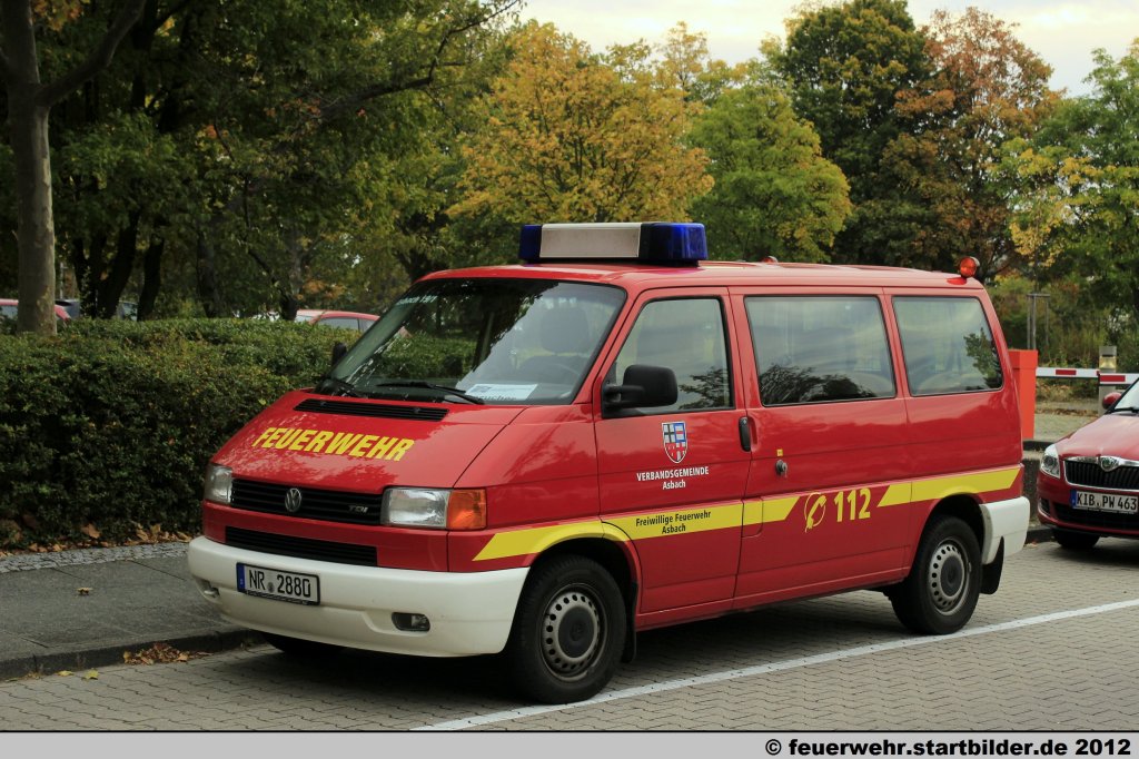MTW (Florian Asbach 19/1) der Feuerwehr Asbach.
Aufgenommen beim Jubil�um 50 Jahre LFV-Rheinland-Pfalz in Mainz,6.10.2012.
