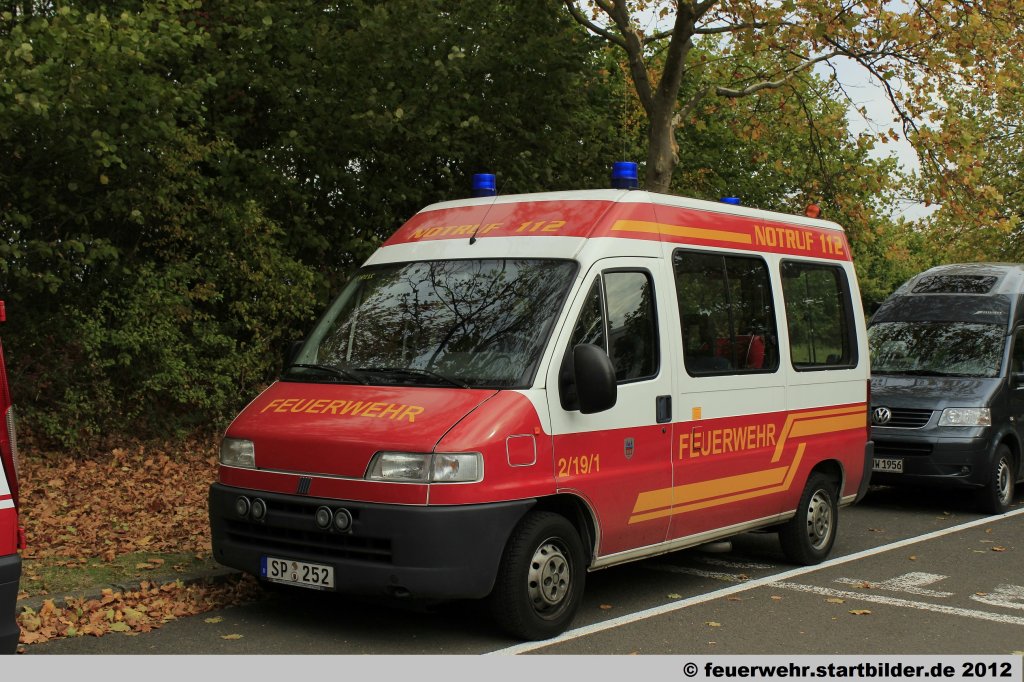 MTW (Florian Speyer 2/19/1) der Feuerwehr Speyer.
Aufgenommen beim Jubil�um 50 Jahre LFV-Rheinland-Pfalz in Mainz,6.10.2012.