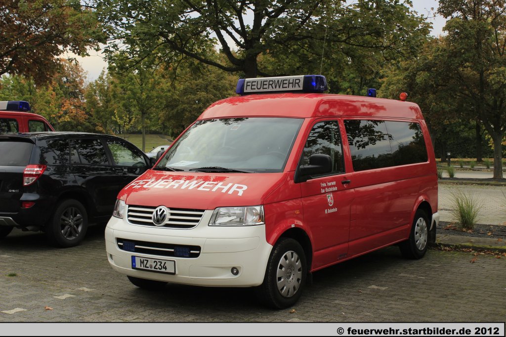 MTW (MZ 234) der FF Gau Bischofsheim.
Aufgenommen beim Jubil�um 50 Jahre LFV-Rheinland-Pfalz in Mainz,6.10.2012.