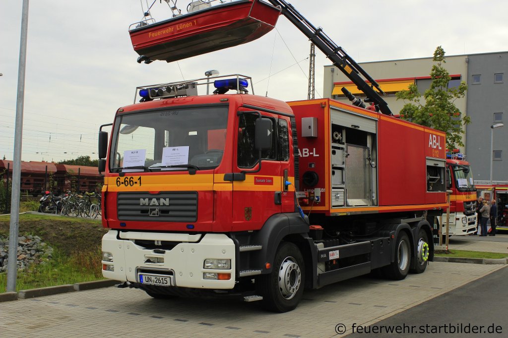 WLF 26 (Florian Unna 6/66/1) der FW L�nen.
Aufgenommen beim Tdot der Feuerwehr L�nen,15.9.2012.