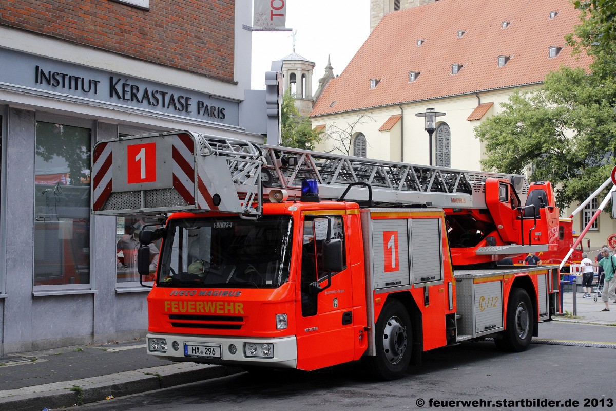 Diese DLK ist auf der Feuerwache 1 in Hagen Stationiert.
Der Funkname ist: 1-DLK23-1