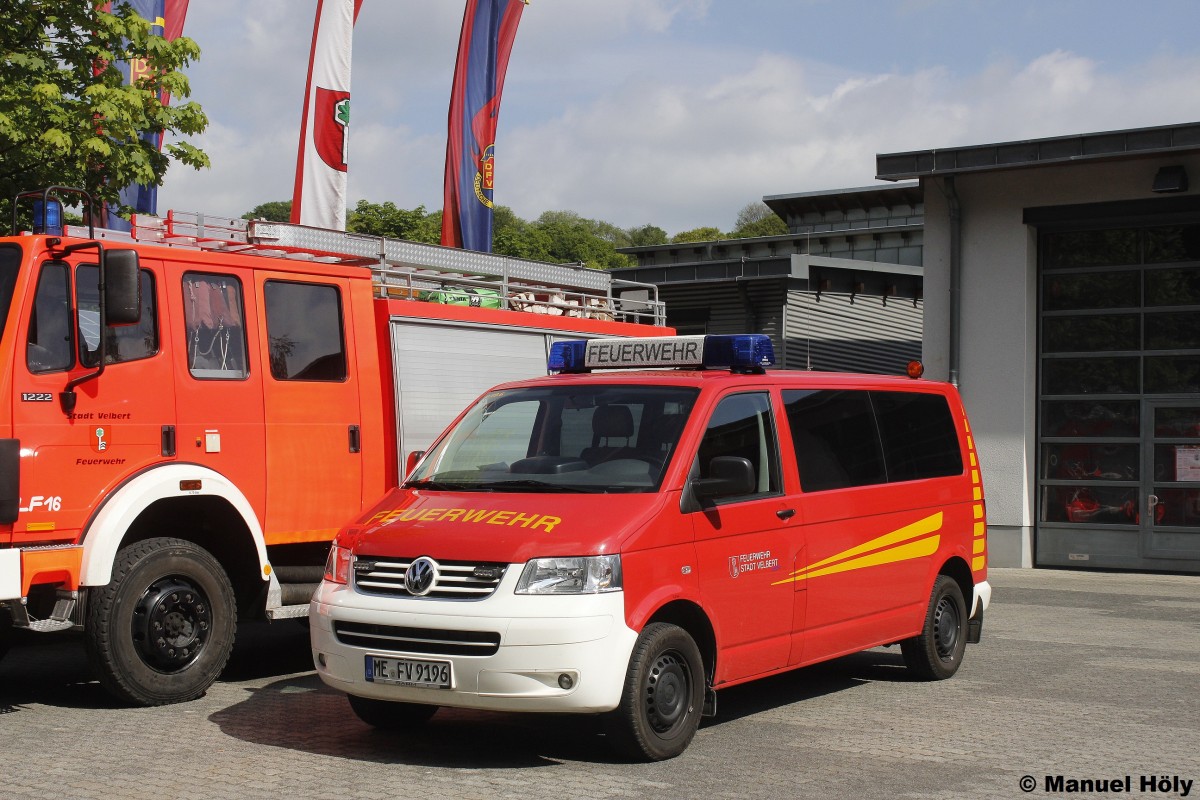 MTW (9/19/6) der Feuerwehr Velbert.