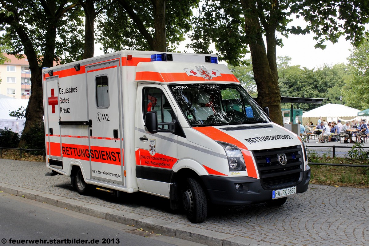 RTW des DRK OV Hagen Hohenlimburg Abteilung Rettungsdienst.
Der Funkname ist: 5-RTW-1