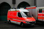 Feuerwehr D�sseldorf  KEF-5 (Funk:03/72/01).