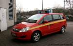 Feuerwehr M�lheim an der Ruhr  Florian M�lheim 1/18/1  MH FW 2121  PKW  OPEL  Aufgenommen am HBF M�lheim, 23.3.2010.