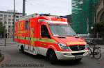 Feuerwehr Krefeld  RTW (Funk:1/83/1).