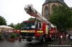 Feuerwehr Dortmund-  Florian Dortmund 5/36/1-  DO 2533-  Teleskopmast-  MB Actros-  Aufgenommen beim Stadtfeuerwehrtag in der Dortmunder Innenstadt am 12.6.2010.
